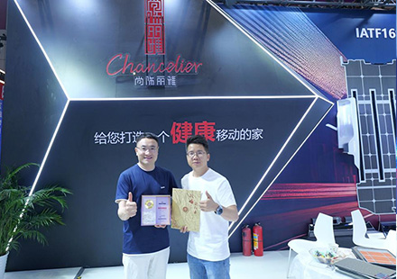 尊凯时龙品牌授权牌签约仪式圆满举行